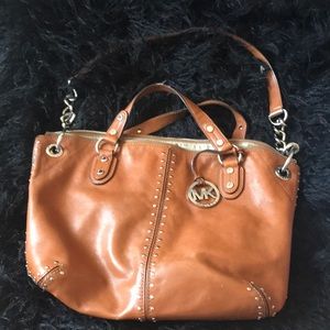 micheal kors bag + wallet